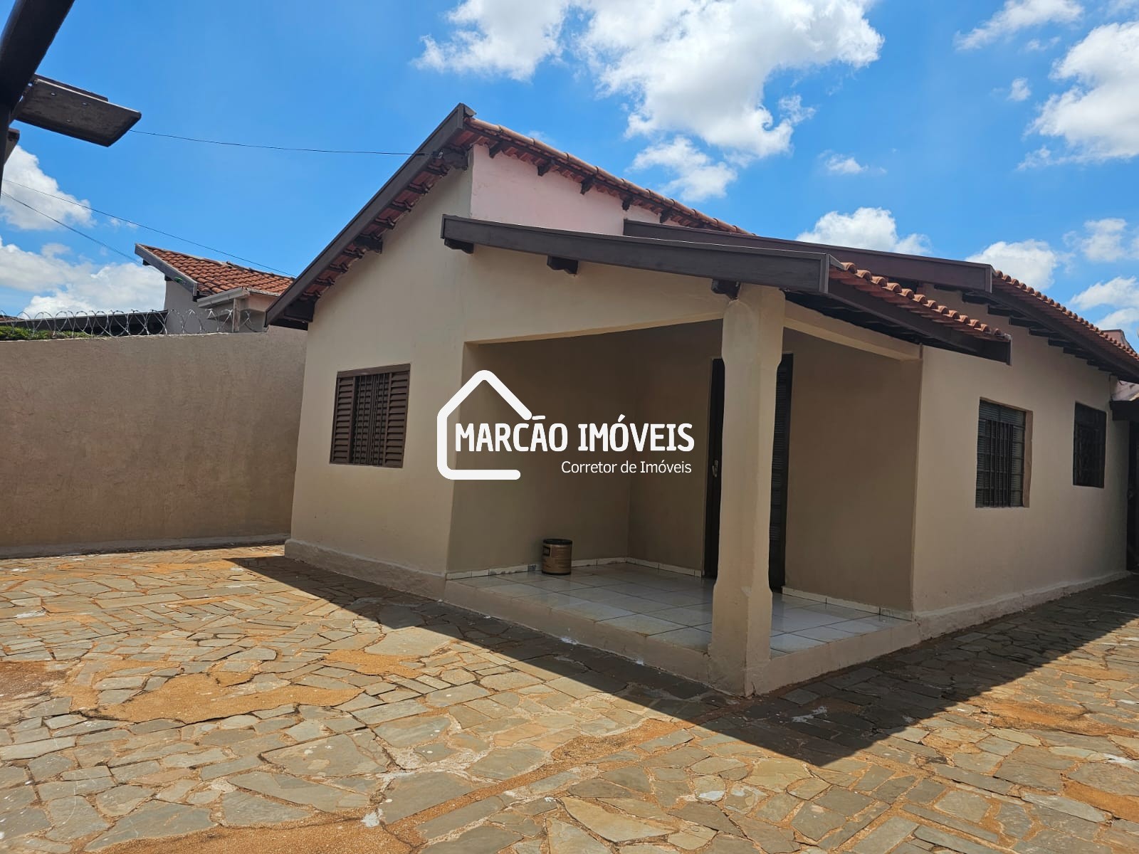 Casa a venda Av 3 Px Savenhago da 7 valor 300.000.00